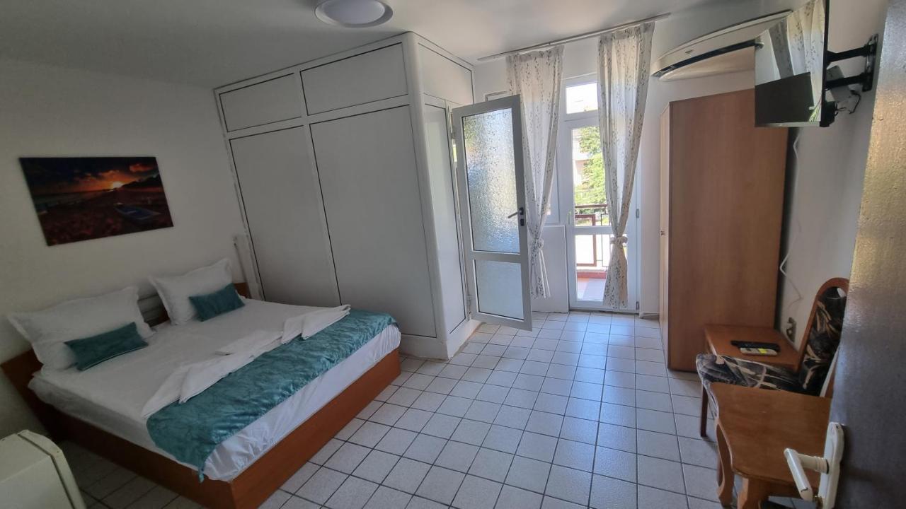 Къща За Гости Пиргос Burgas City Exterior foto